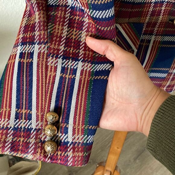 Women’s Navy Plaid 3 Button Blazer size Medium - Picture 4 of 6